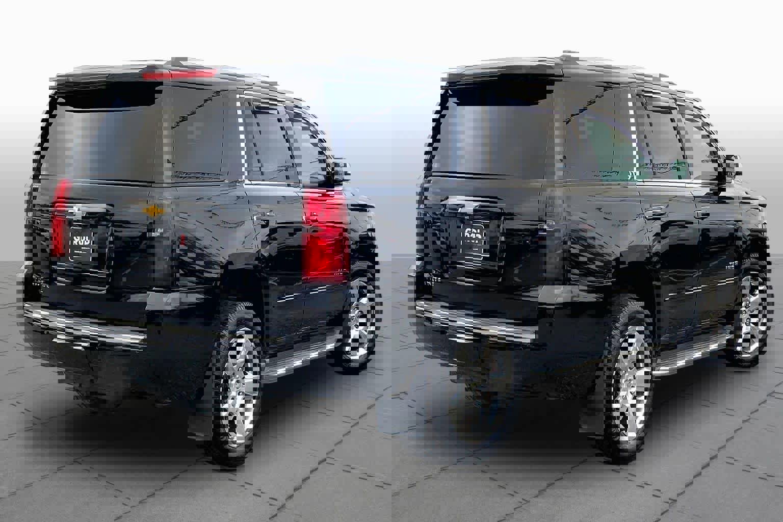 Used 2015 Chevrolet Tahoe LTZ RWD image 13