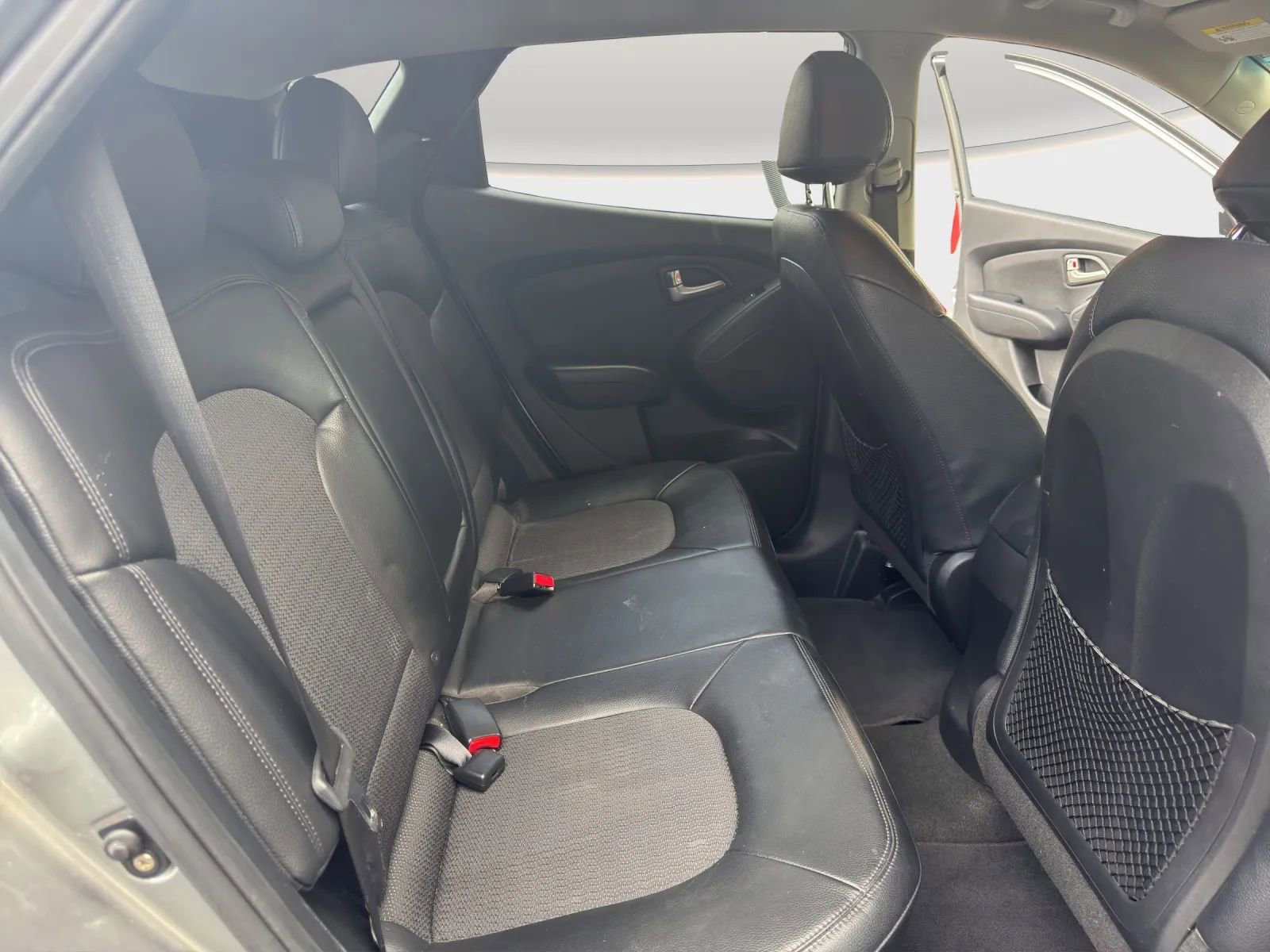 Used 2012 Hyundai Tucson GLS image 19