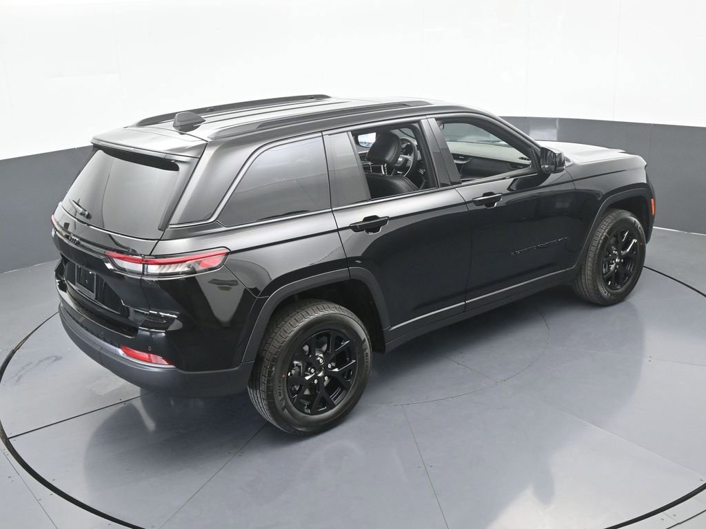 New 2026 Jeep Grand Cherokee Altitude RWD image 45