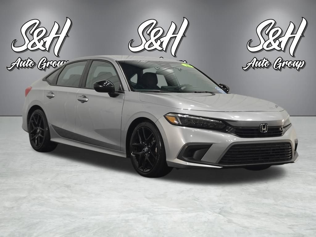 Used 2023 Honda Civic Sport image 2