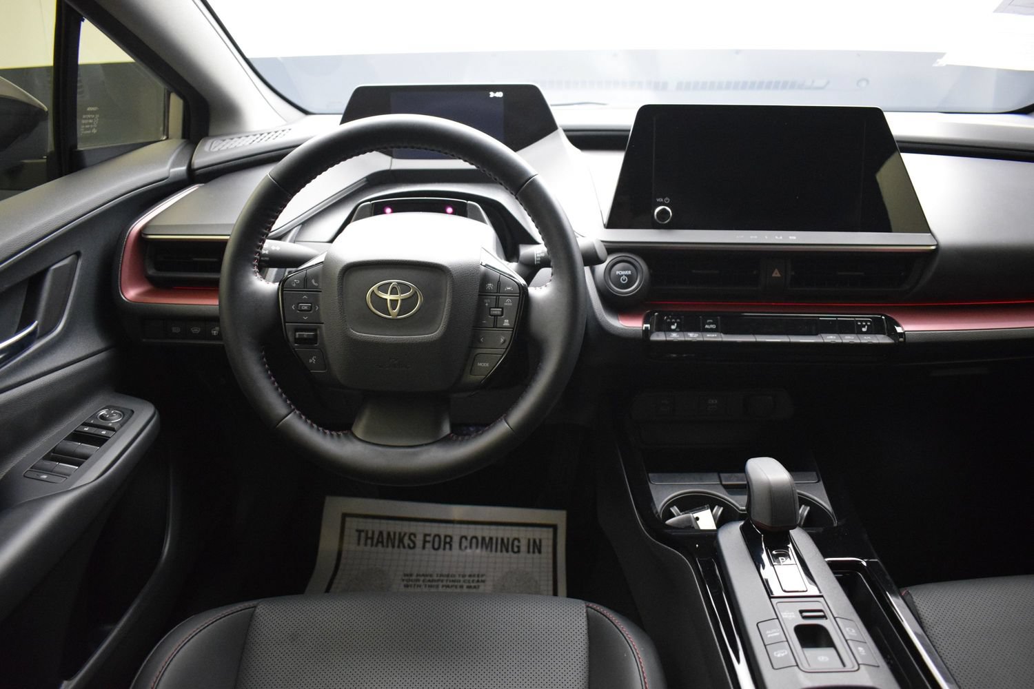 Used 2026 Toyota Prius Plug-In Hybrid FWD image 15