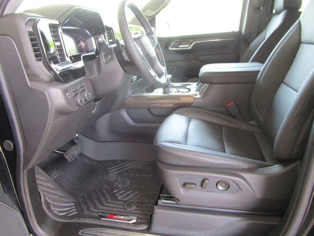 New 2026 Chevrolet Silverado 1500 LT Trail Boss w/ LT Trail Boss Premium Package AWD/4WD image 75
