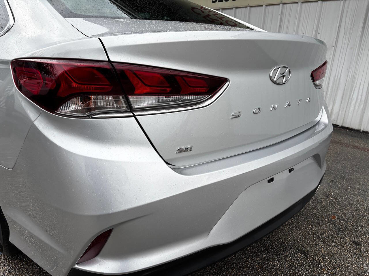 Used 2018 Hyundai Sonata SE FWD image 16