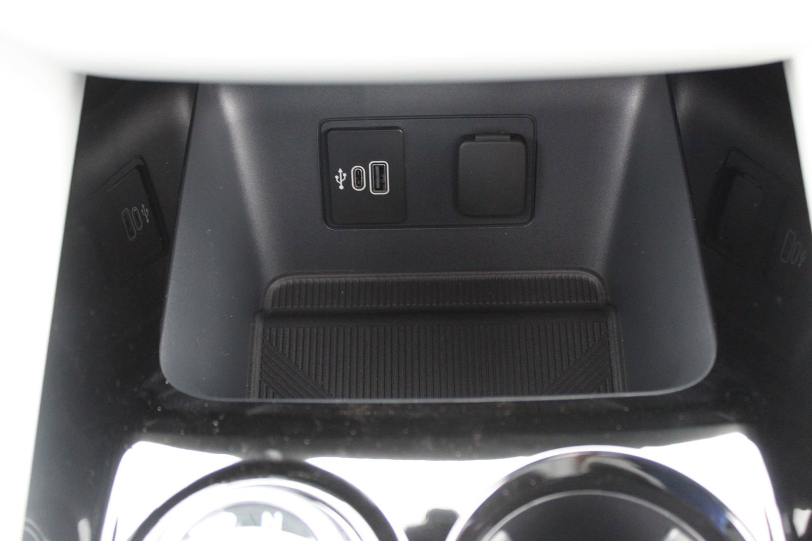 New 2026 Ford Explorer Platinum AWD/4WD image 38