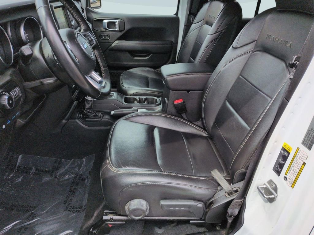 Used 2021 Jeep Wrangler Unlimited Sahara w/ Cold Weather Group AWD/4WD image 20