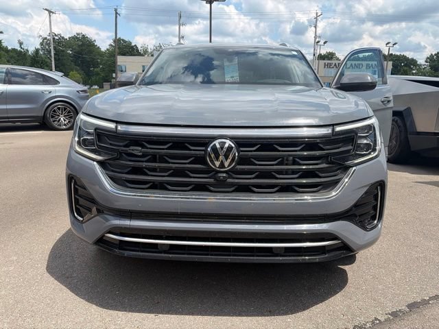 Certified 2024 Volkswagen Atlas Cross Sport SEL Premium R-Line AWD/4WD image 5