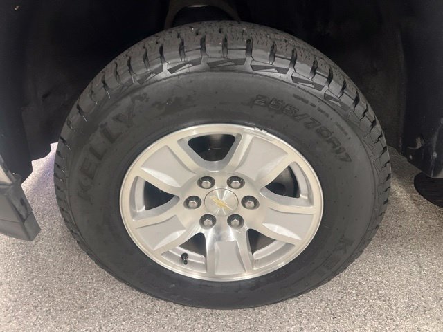 Used 2017 Chevrolet Silverado 1500 LT w/ All Star Edition AWD/4WD image 9