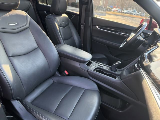 Used 2020 Cadillac XT6 Premium Luxury FWD image 19