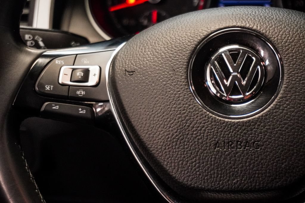 Used 2019 Volkswagen Atlas SE w/ Towing Package FWD image 14