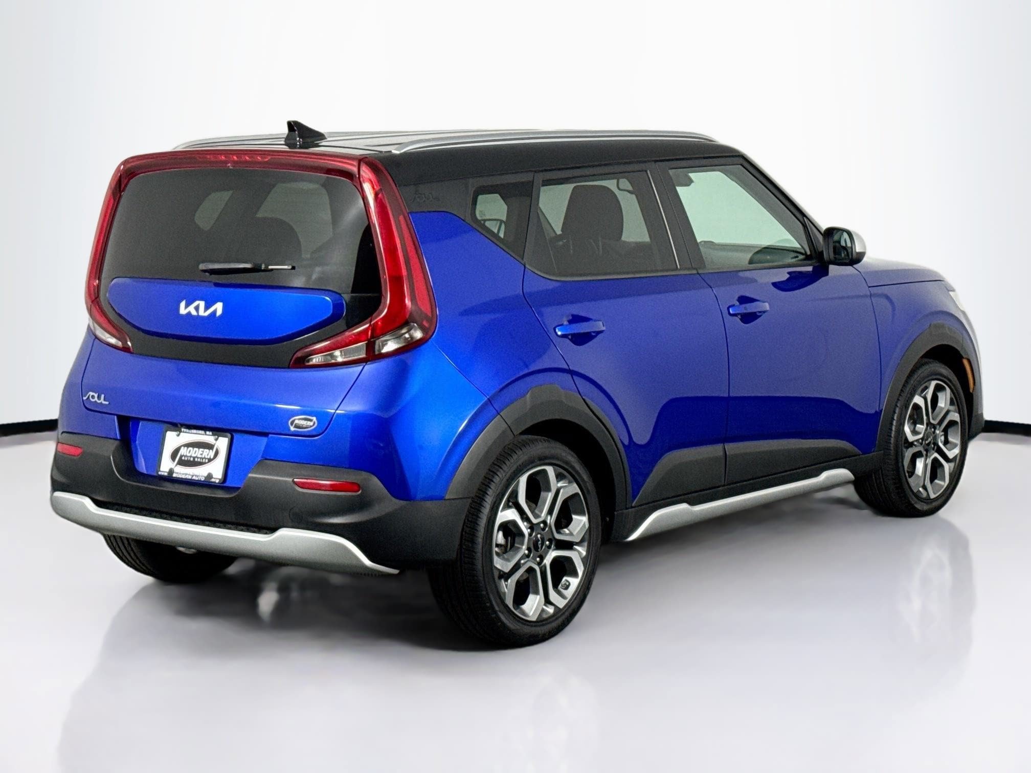 Used 2022 Kia Soul X-Line FWD image 11