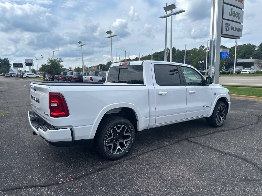New 2027 RAM 1500 Laramie w/ Sport Appearance Package AWD/4WD image 7