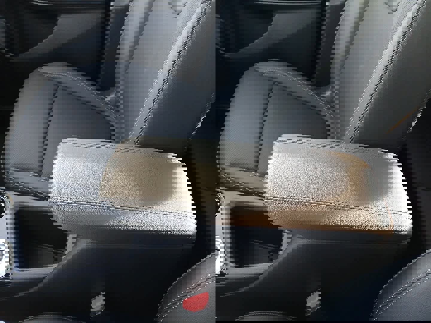 Used 2024 Buick Encore GX Sport Touring w/ Comfort Package image 25