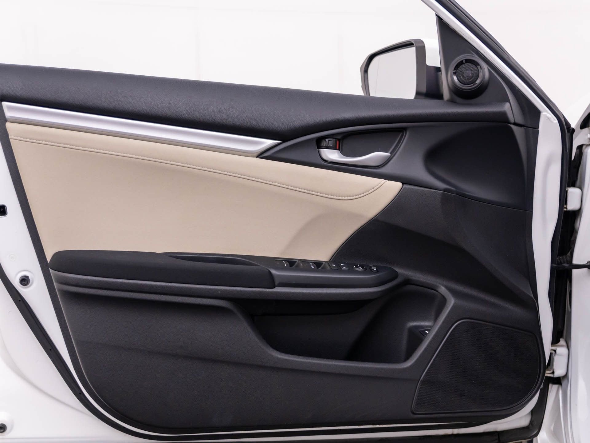 Used 2016 Honda Civic EX-T image 12