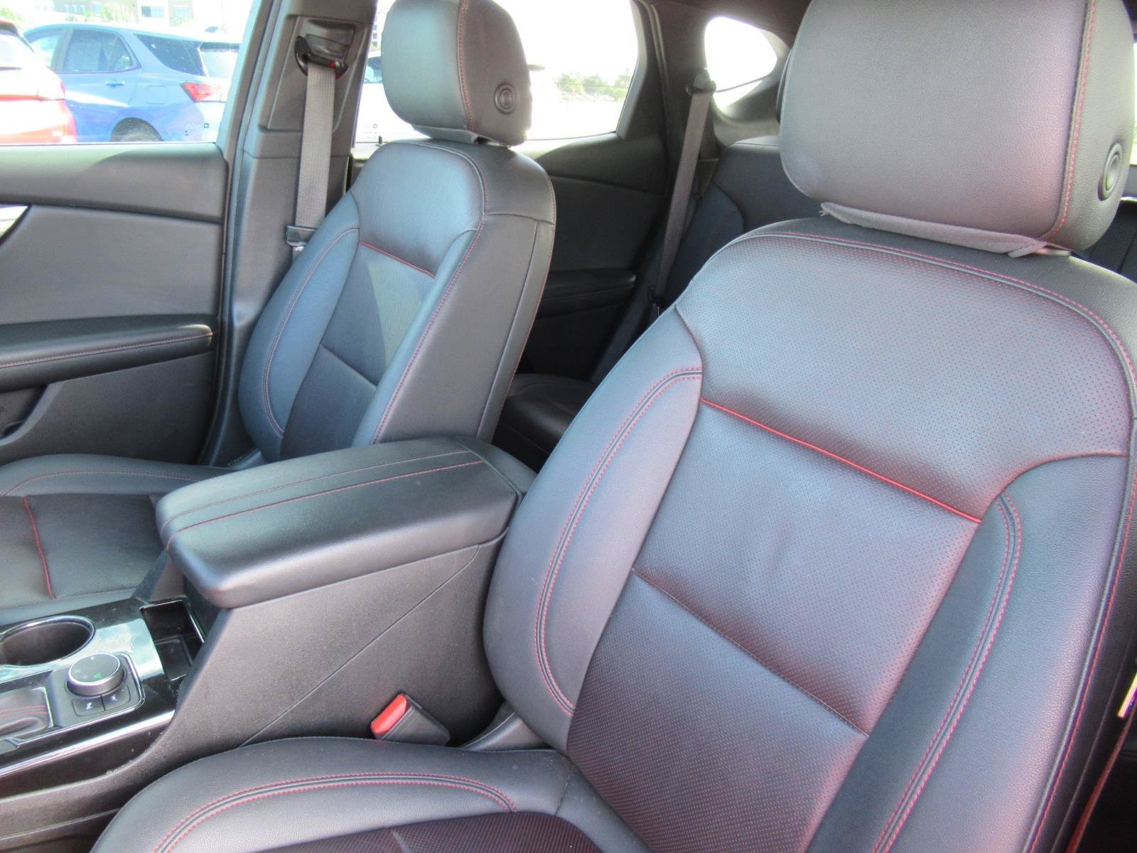 Used 2022 Chevrolet Blazer RS w/ Enhanced Convenience Package FWD image 20
