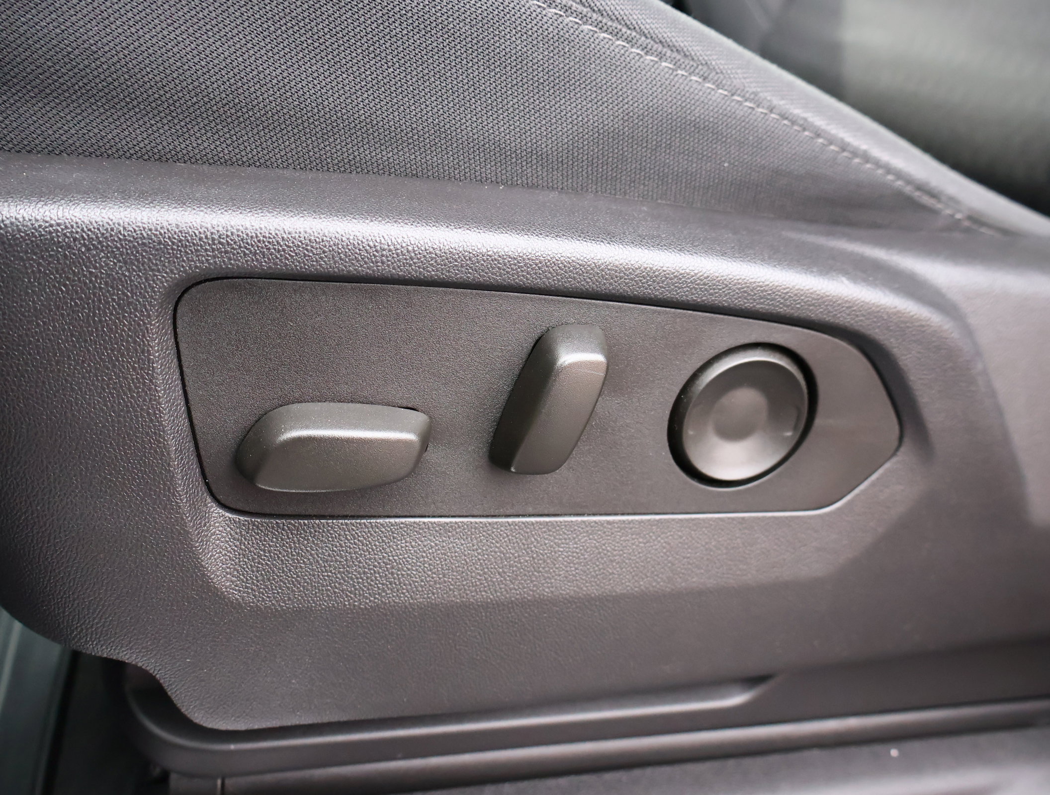 Certified 2024 GMC Sierra 1500 Elevation w/ X31 Off-Road Package image 9