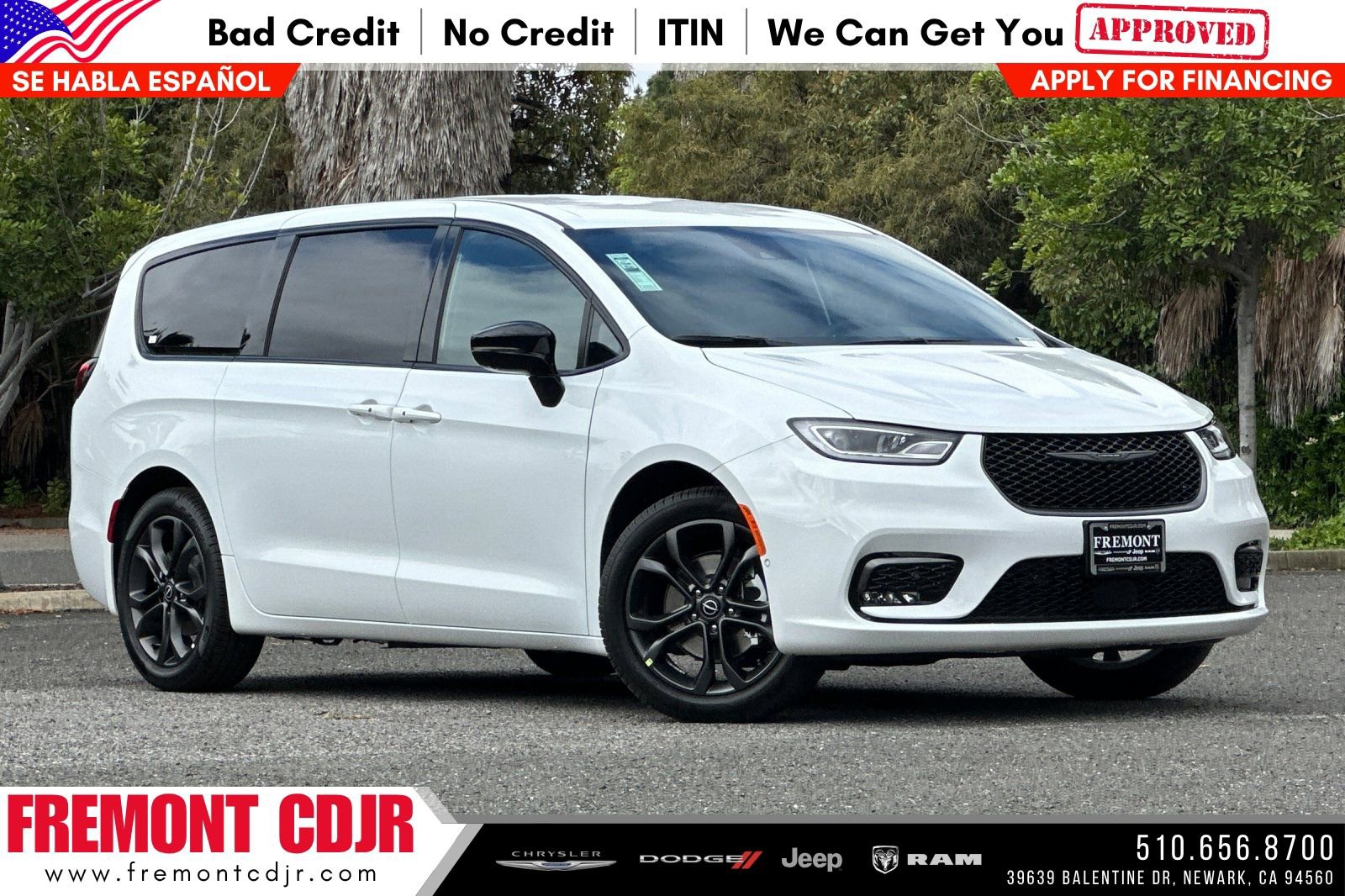 New 2026 Chrysler Pacifica Select FWD image 1