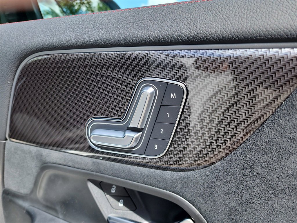 New 2025 Mercedes-Benz GLA 250 image 19