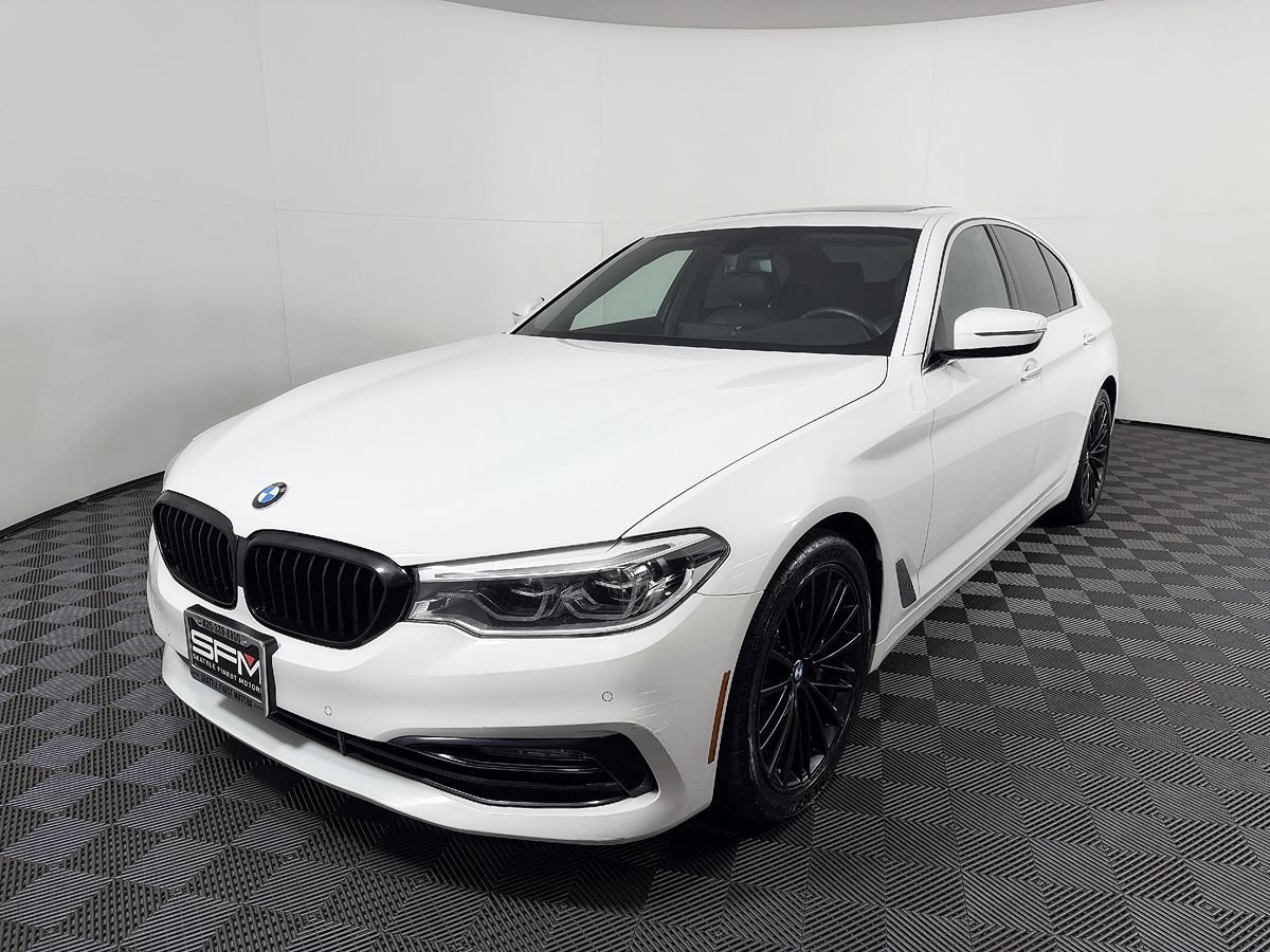 Used 2017 BMW 540i RWD image 2