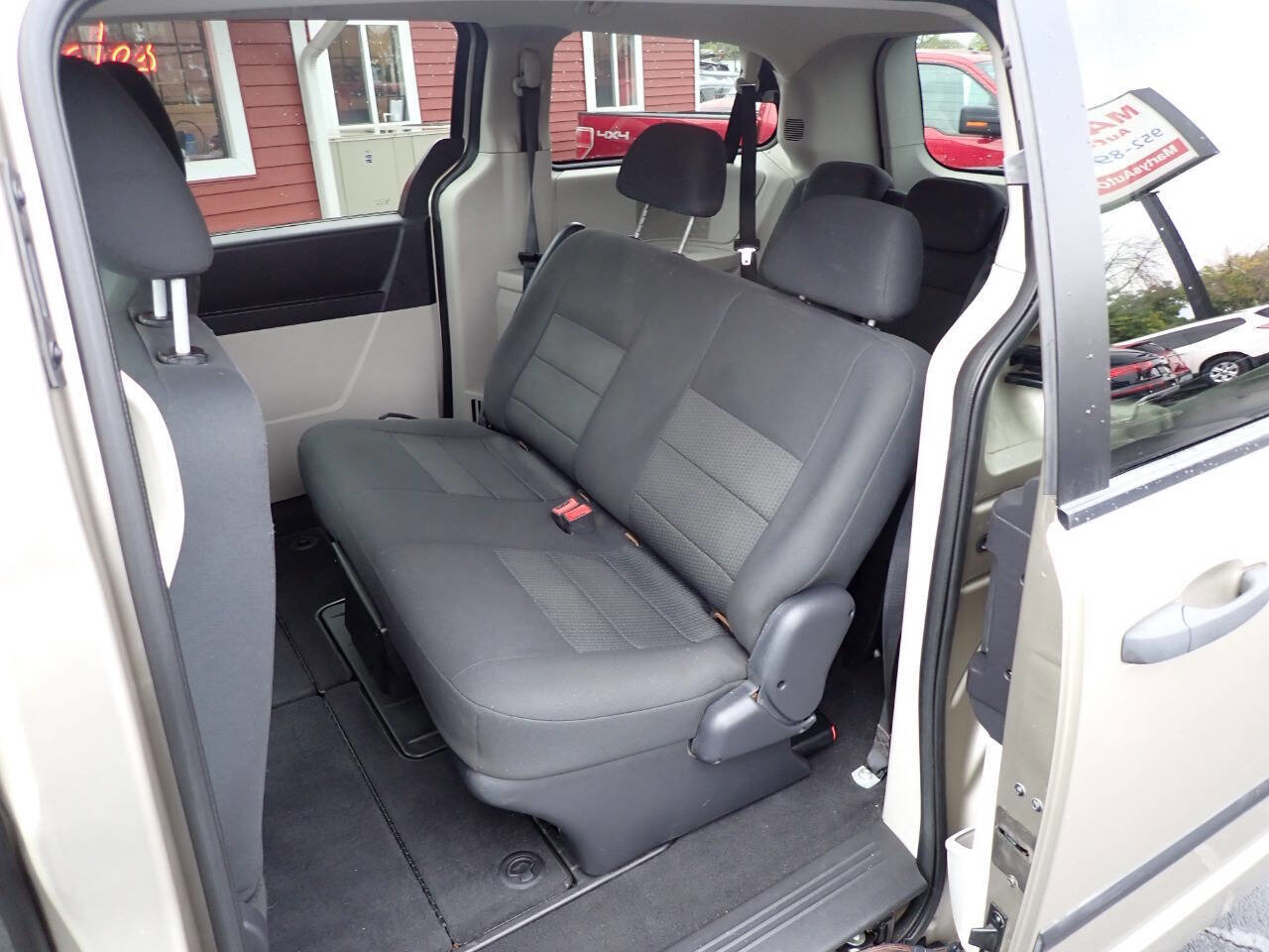 Used 2008 Dodge Grand Caravan SE w/ PWR Window Group image 8