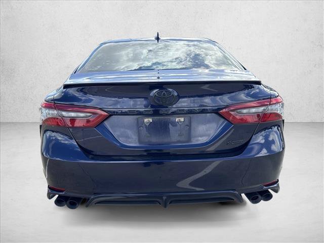 Used 2022 Toyota Camry XSE FWD image 6