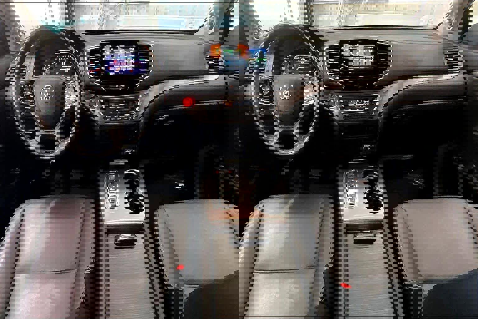 Used 2021 Honda Pilot Special Edition image 13