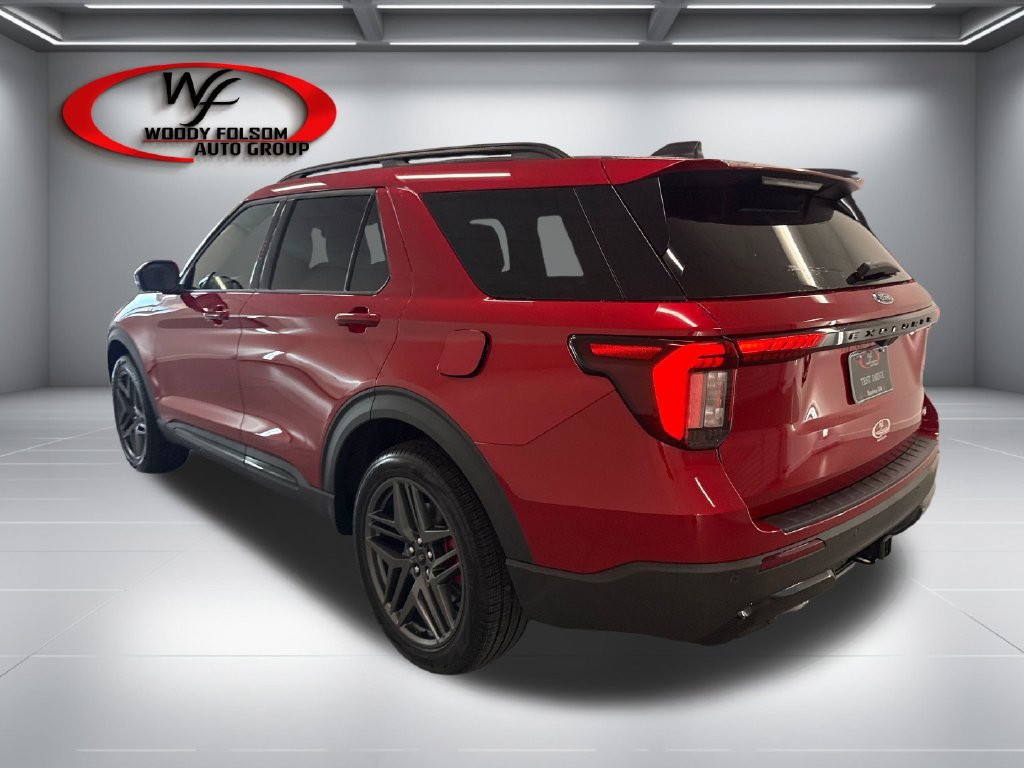 New 2026 Ford Explorer ST-Line w/ ST-Line Street Pack AWD/4WD image 8