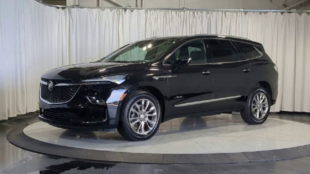 Used 2024 Buick Enclave Avenir w/ Avenir Technology Package AWD/4WD image 5