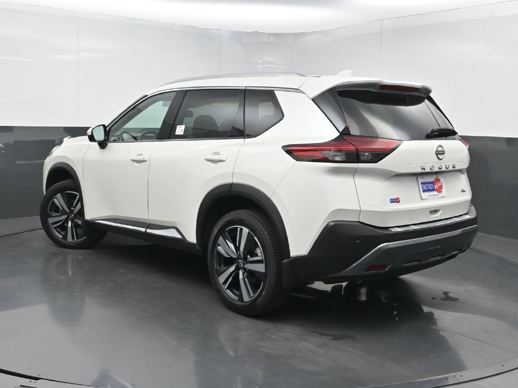 Used 2023 Nissan Rogue SL FWD image 20