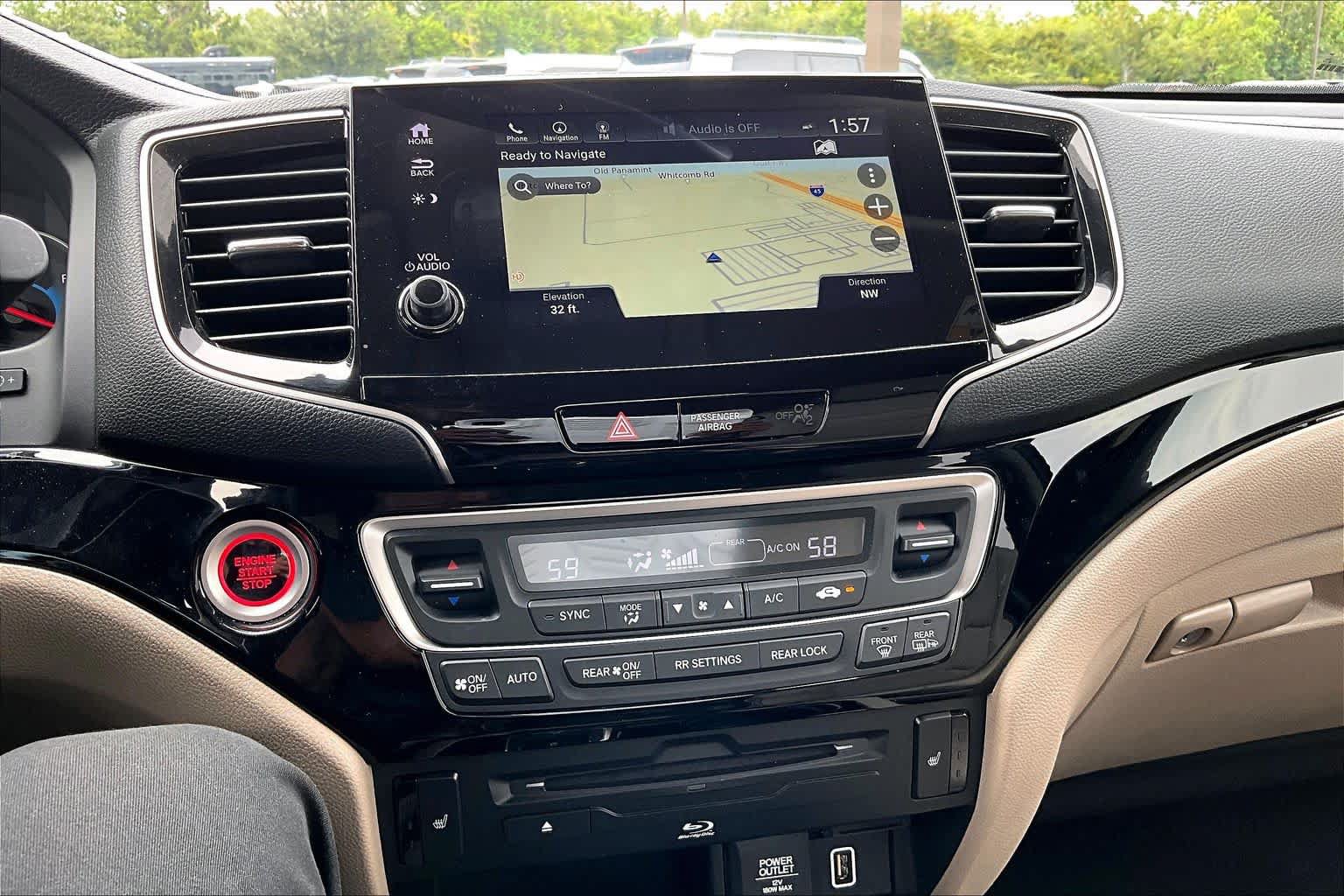 Used 2022 Honda Pilot Touring image 35