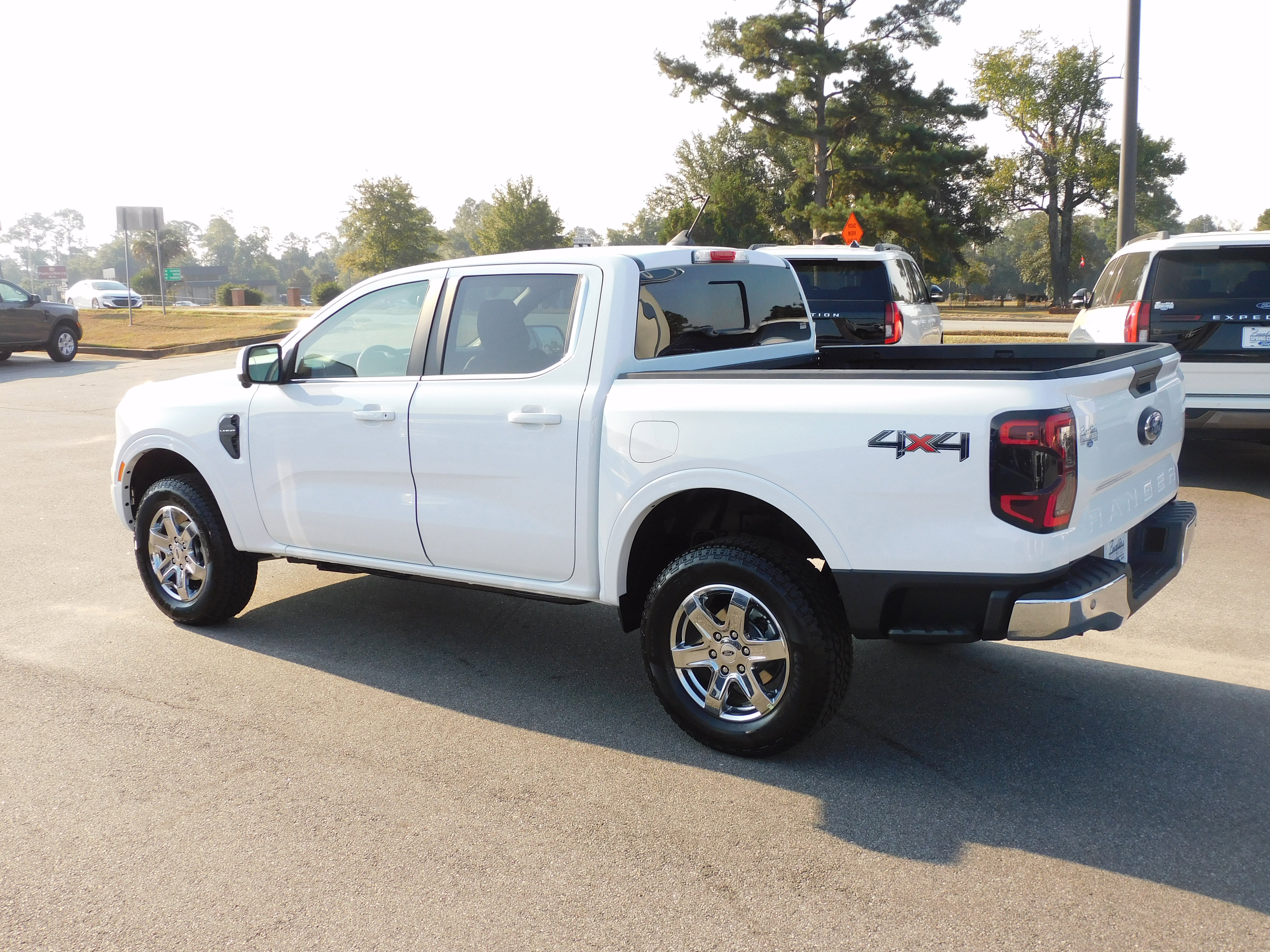 New 2025 Ford Ranger Lariat w/ Chrome Accent Package image 8