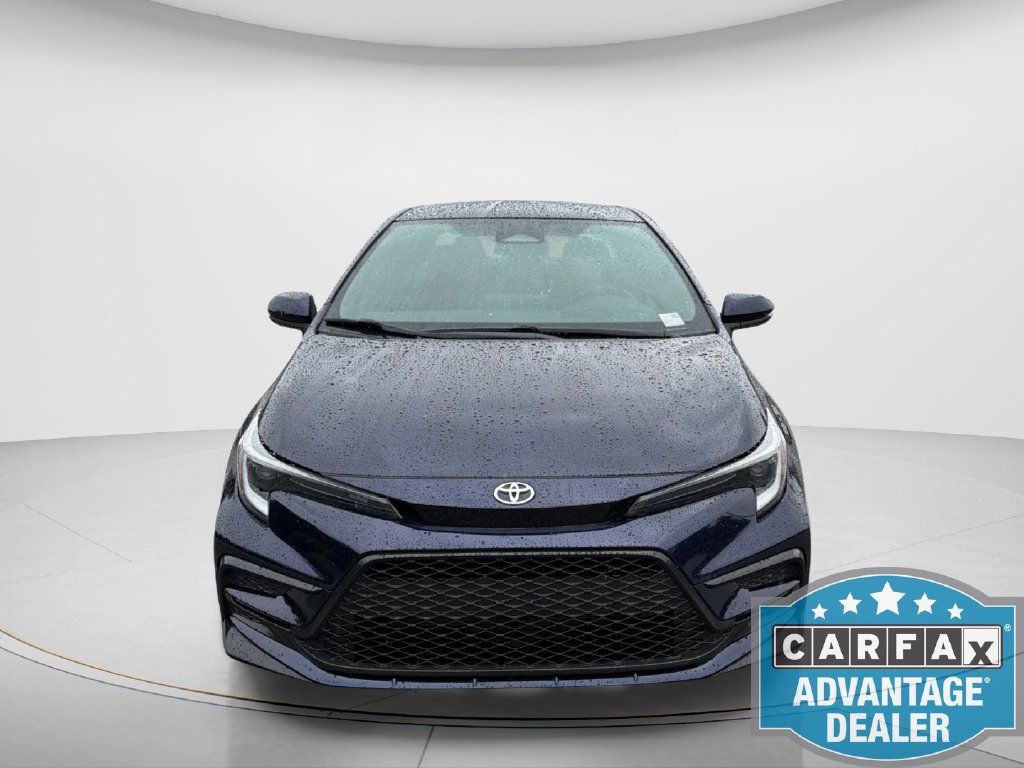 Used 2024 Toyota Corolla SE FWD image 2