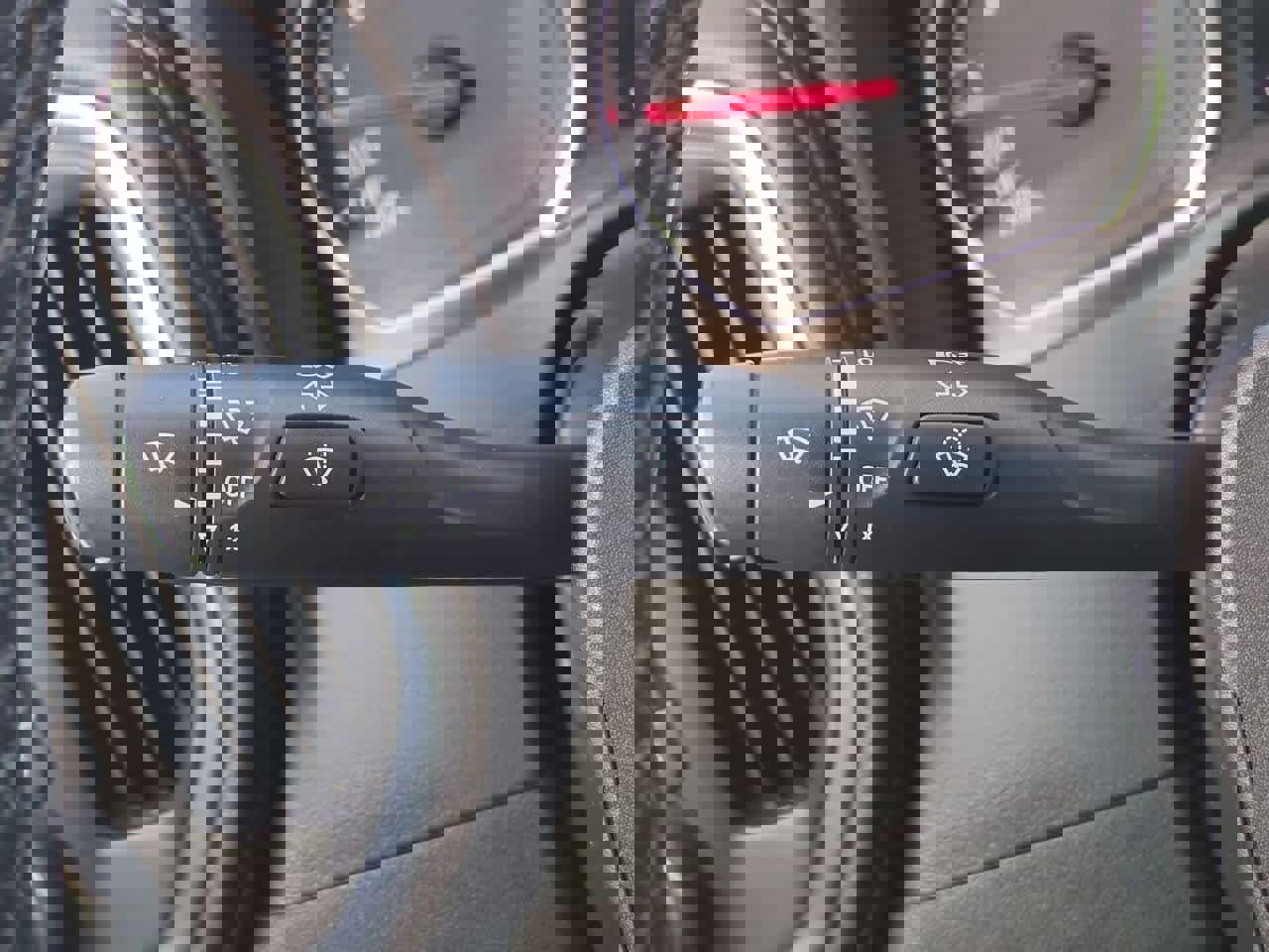 Used 2021 Chevrolet Silverado 1500 LT Trail Boss w/ Convenience Package II image 25