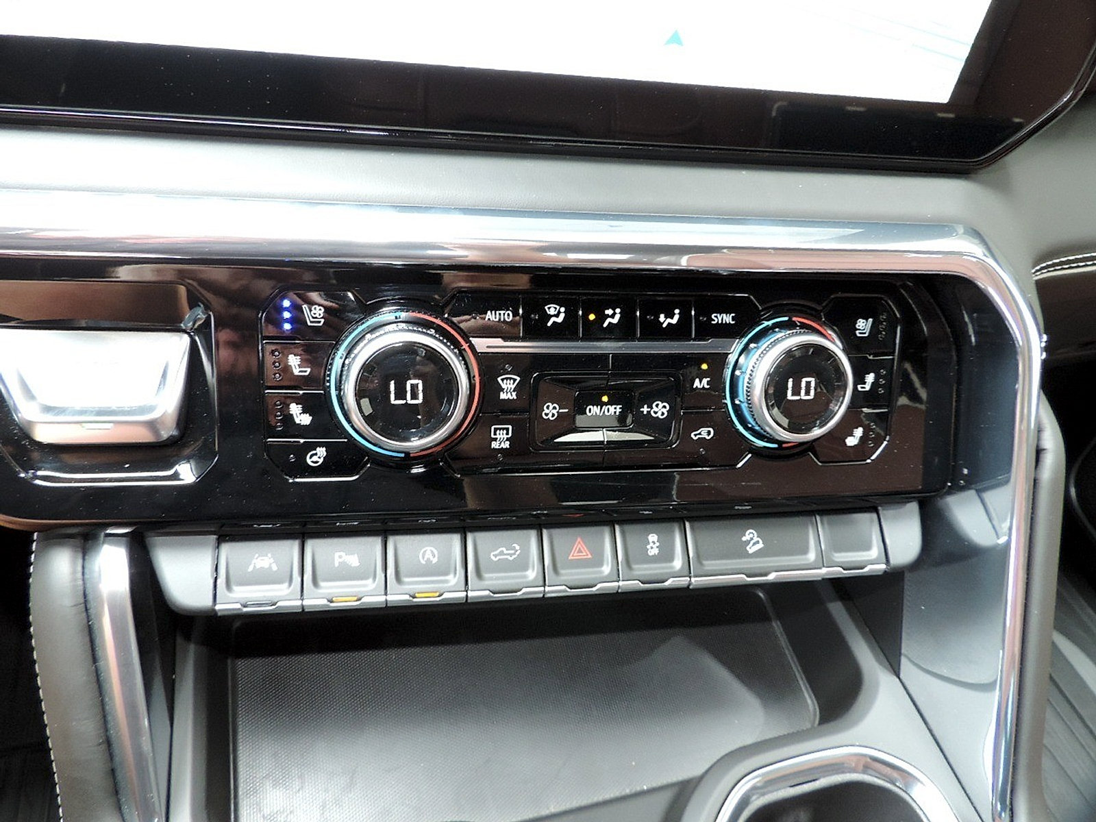 Certified 2026 GMC Sierra 1500 Denali Ultimate AWD/4WD image 27
