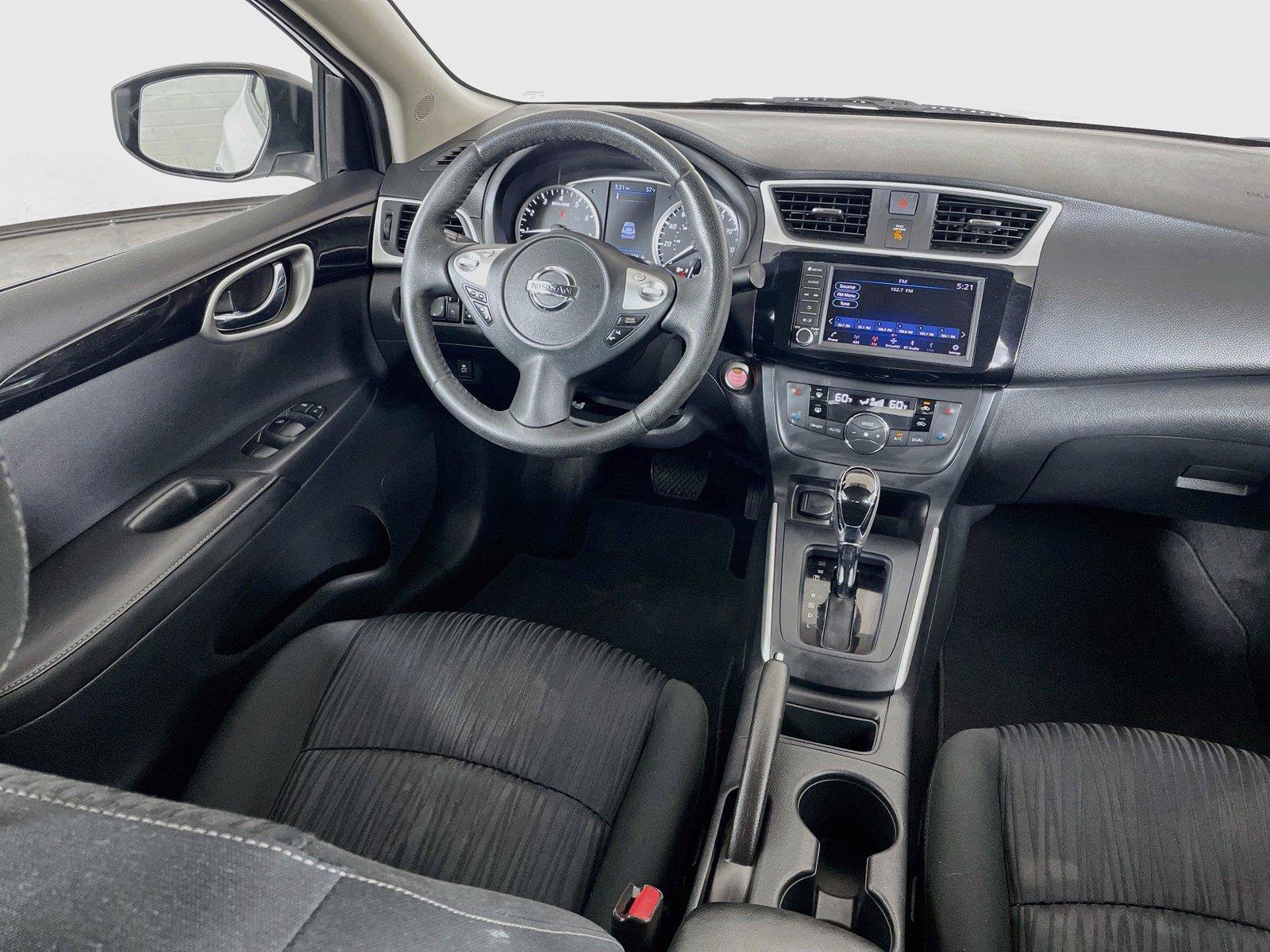 Used 2019 Nissan Sentra SV FWD image 2