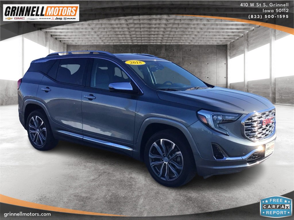 Used 2018 GMC Terrain Denali w/ Advanced Safety Package image 3