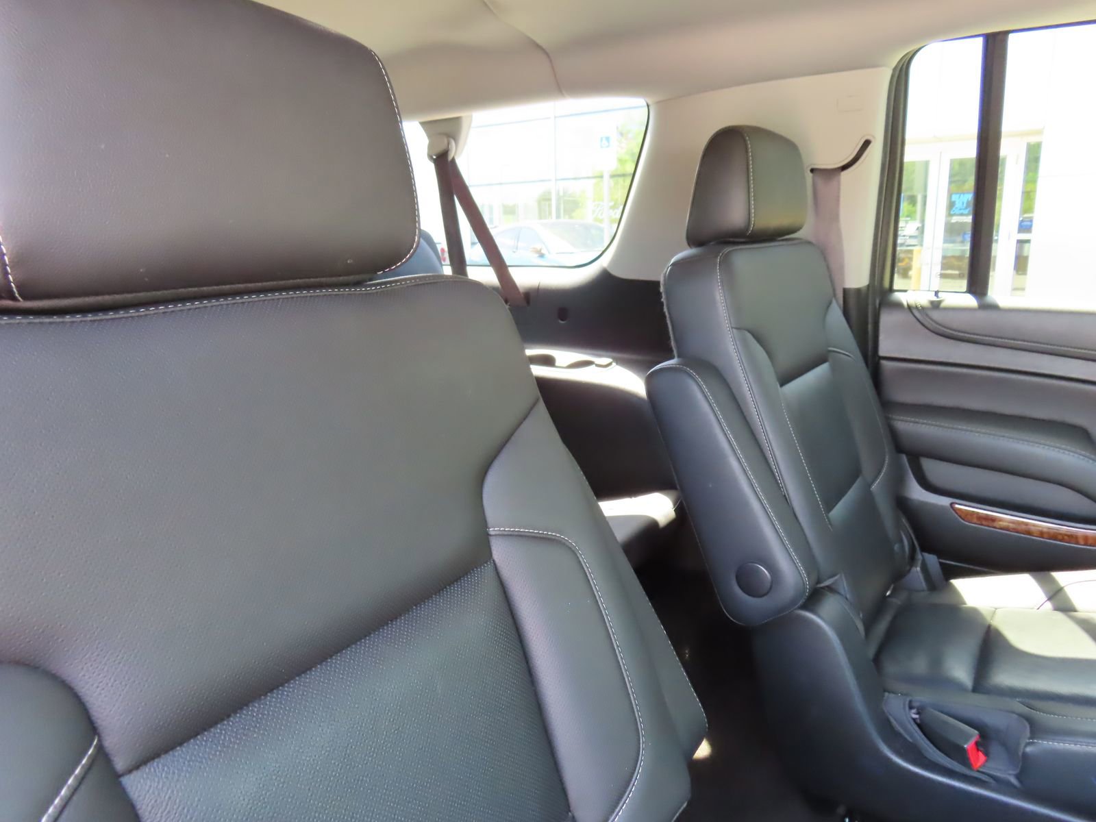 Used 2017 Chevrolet Suburban Premier AWD/4WD image 42