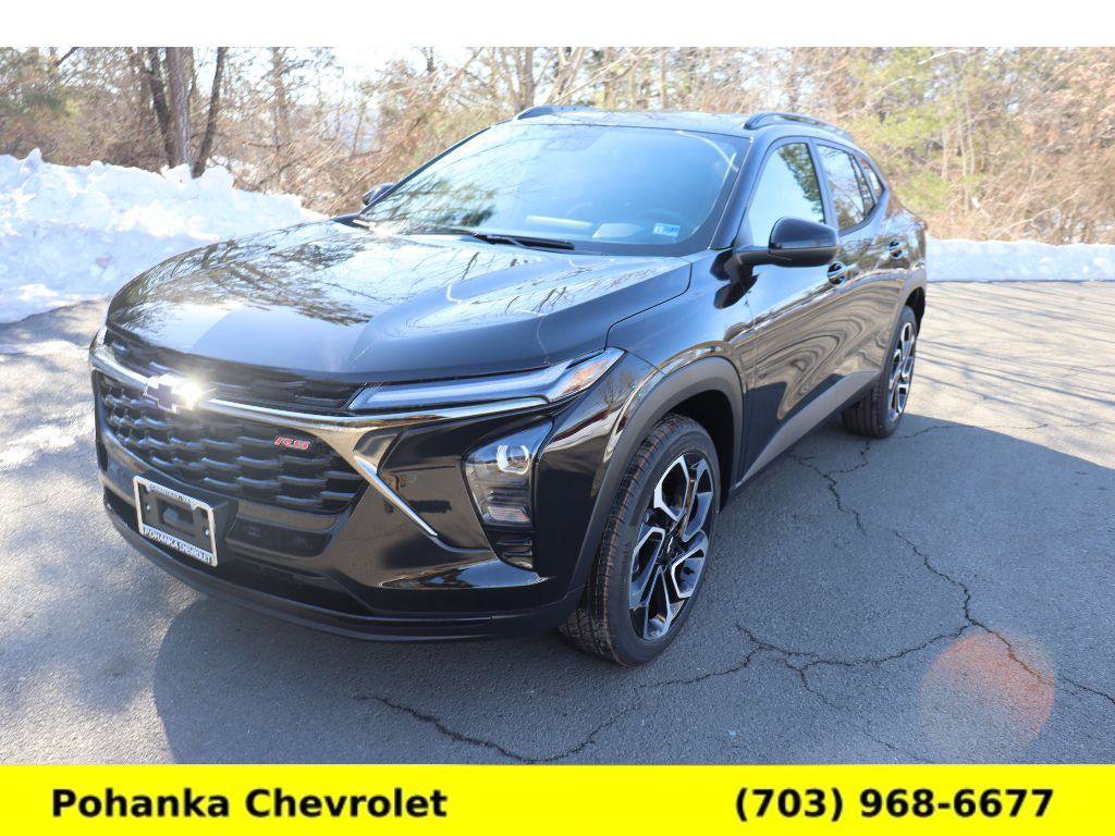 New 2026 Chevrolet Trax RS w/ Sunroof Package FWD image 3