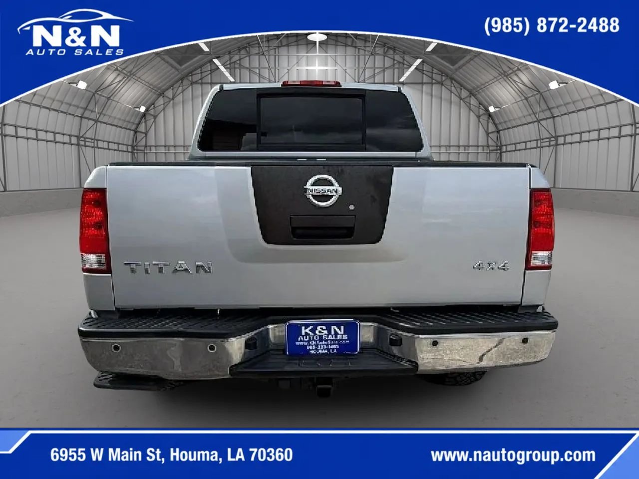 Used 2012 Nissan Titan SV w/ SV Value Truck Pkg AWD/4WD image 12