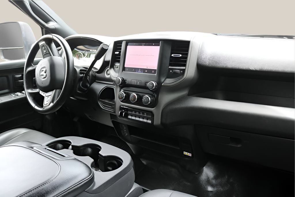 Used 2023 RAM 3500 Tradesman w/ Special Service Vehicle Group AWD/4WD image 18