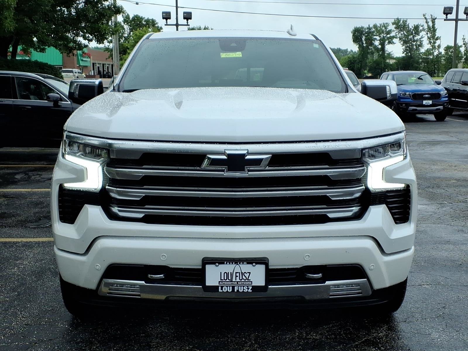 Used 2024 Chevrolet Silverado 1500 High Country w/ High Country Premium Package AWD/4WD image 33