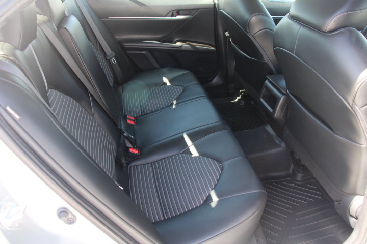 Used 2023 Toyota Camry SE FWD image 17