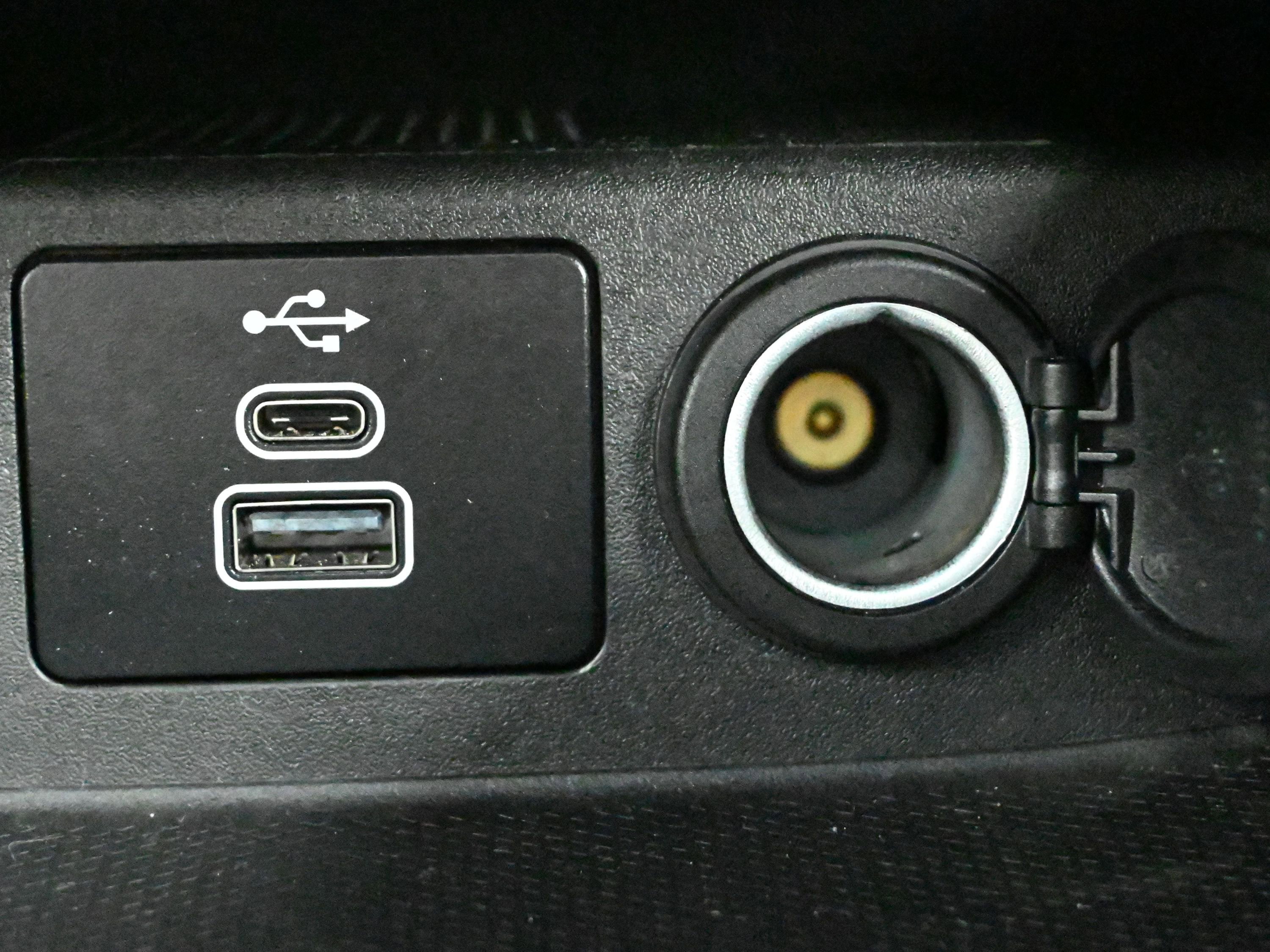 Used 2024 Ford Escape Active image 18