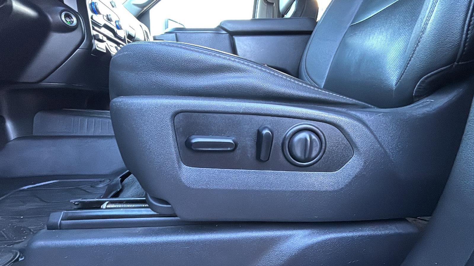 Certified 2021 GMC Sierra 2500 SLT w/ Snow Plow Prep/Camper Package image 23