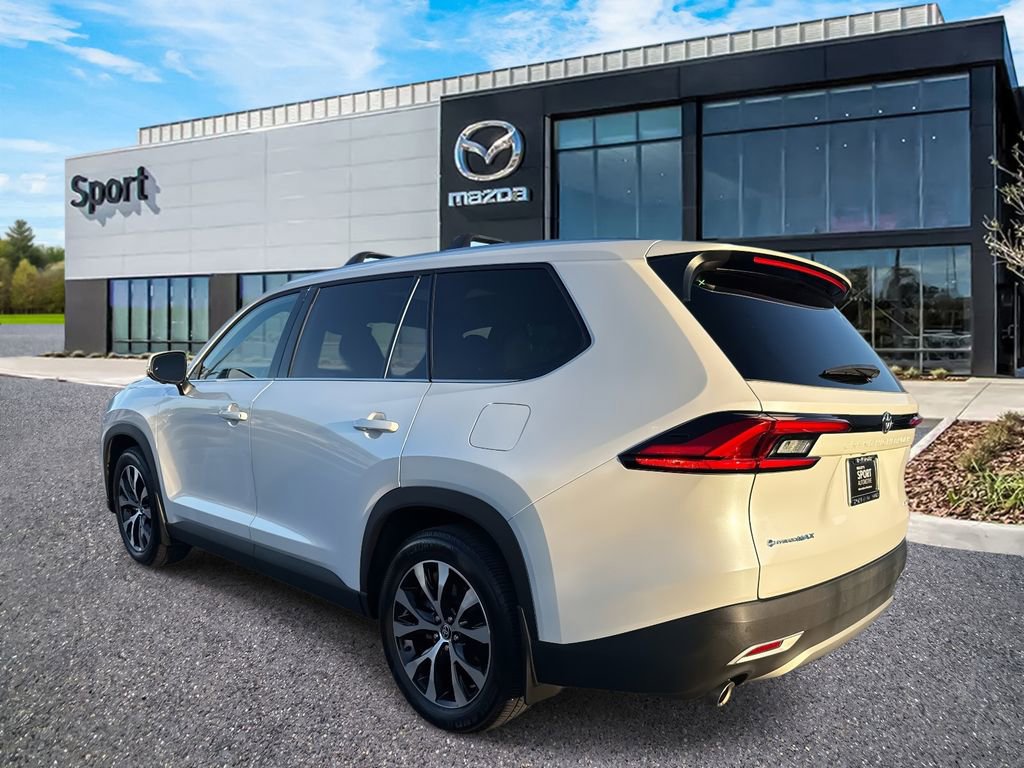 Used 2024 Toyota Grand Highlander AWD Hybrid image 5