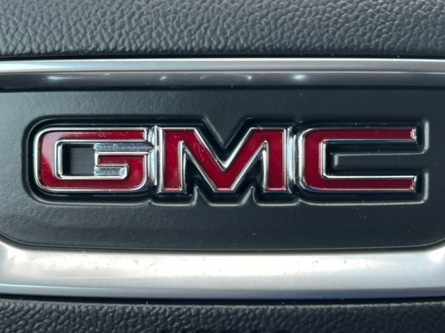 Used 2026 GMC Terrain AT4 w/ Convenience Package III AWD/4WD image 45