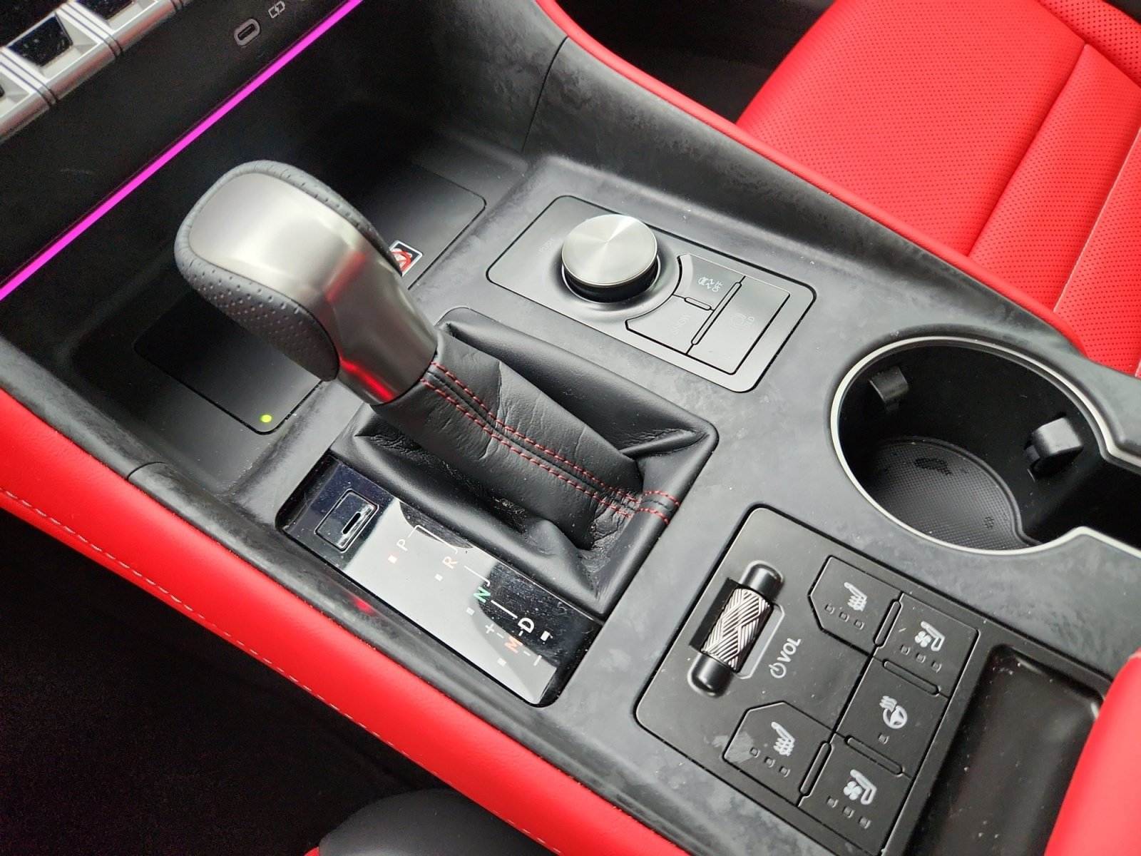 Used 2026 Lexus IS 350 F Sport w/ Technology Package RWD image 15