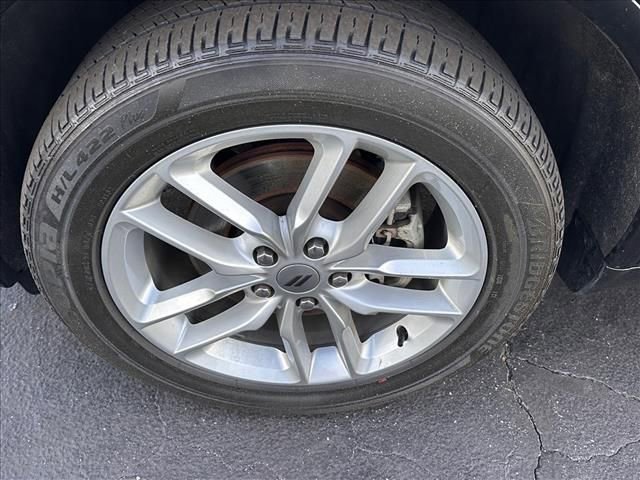 Used 2023 Dodge Durango GT image 34