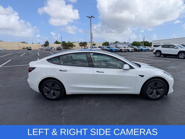 Used 2023 Tesla Model 3 Standard Range image 8