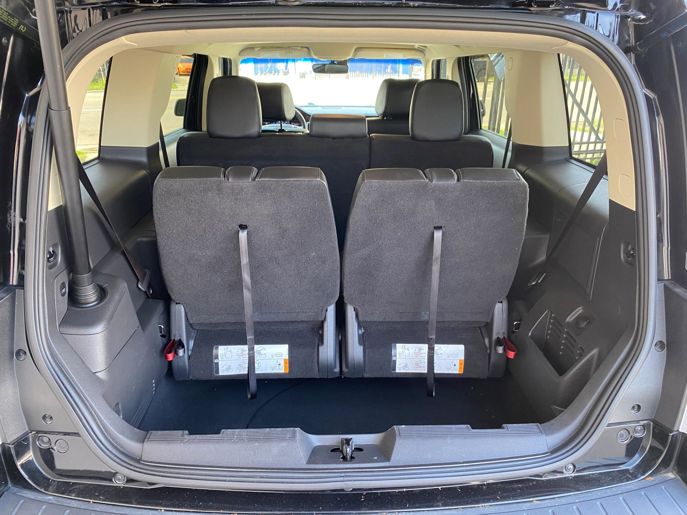 Used 2019 Ford Flex Limited image 11