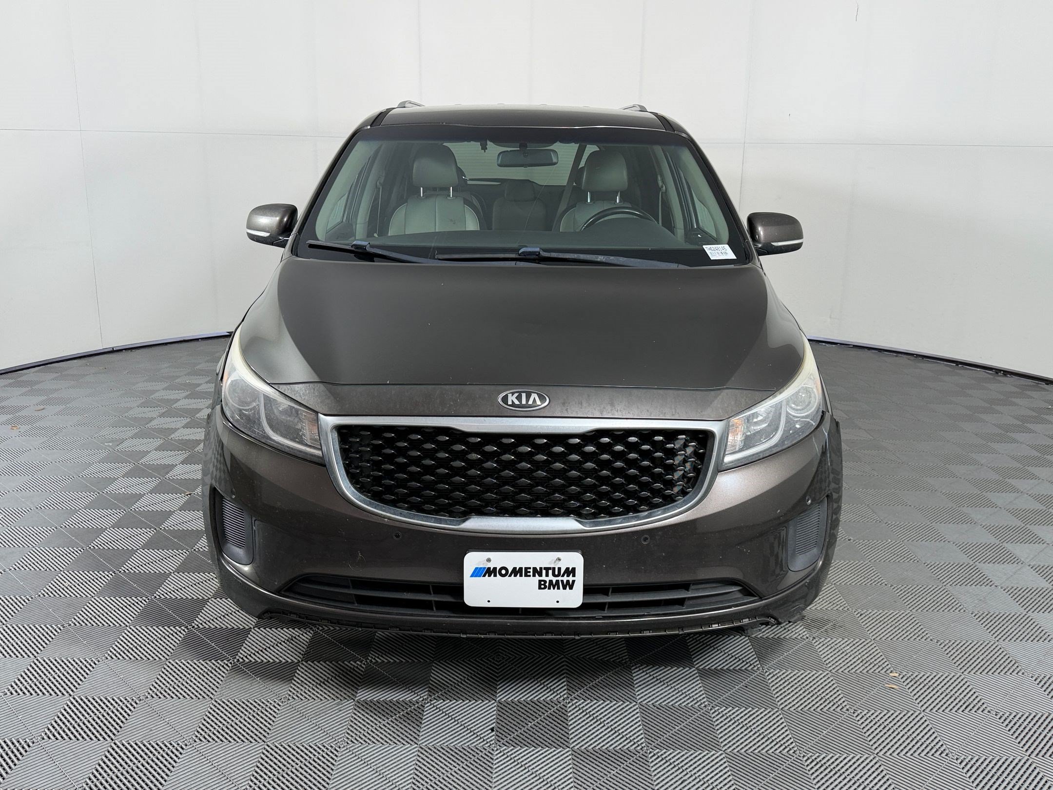 Used 2017 Kia Sedona LX w/ LX Essentials Premium Package FWD image 6